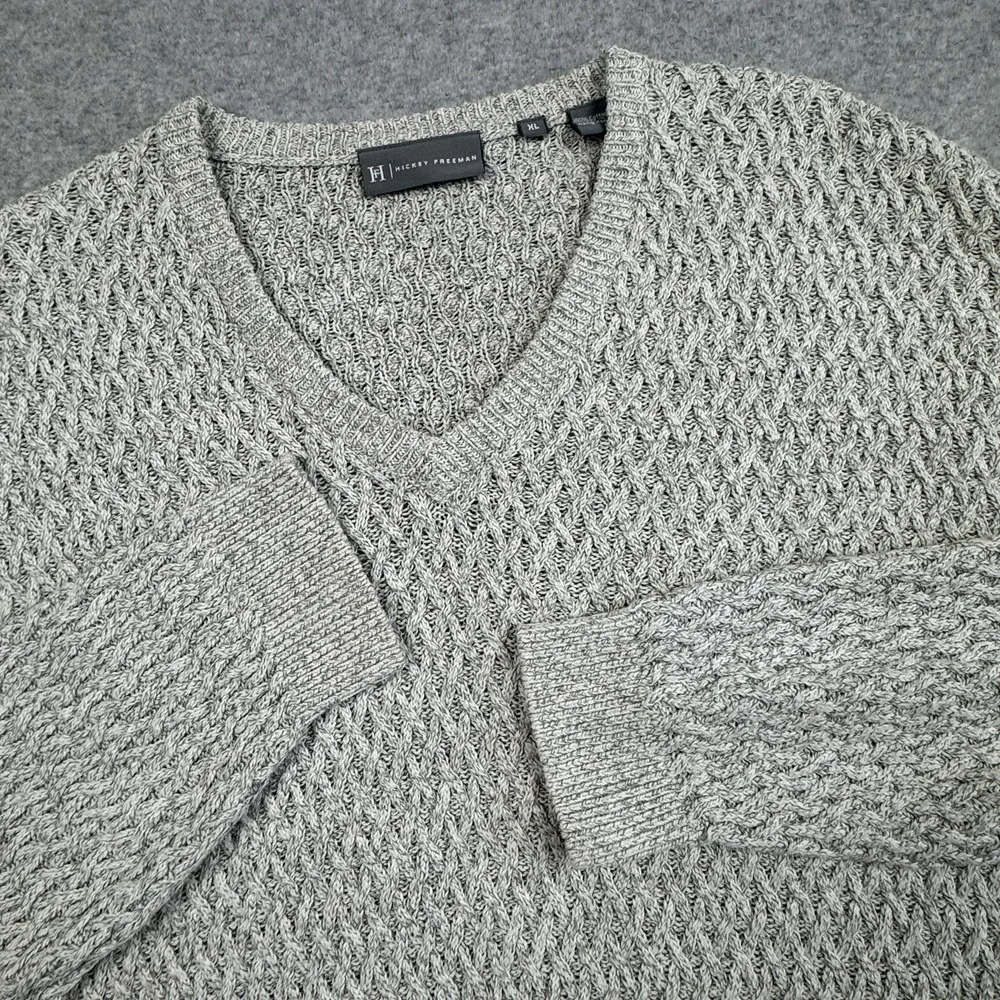 Hickey Freeman 3D Knit V Neck Sweater Mens XL Light Gray Cotton Casual Career‎